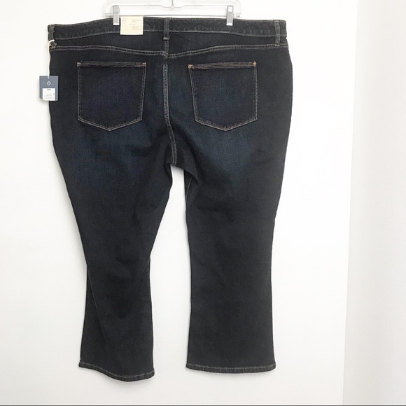 Universal Thread Plus Size Kick Boot Crop-26W - Picture 2 of 7